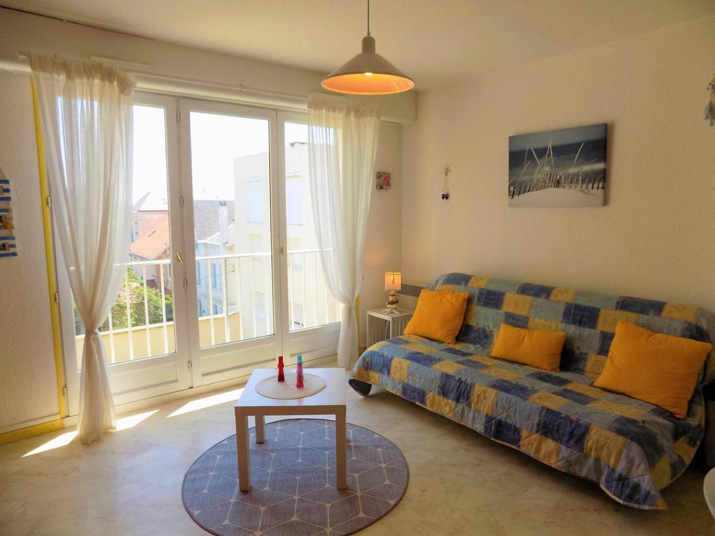 Royan - Studio Lumineux Au Calme - 30M De La Plage - Quartier Du Parc エクステリア 写真