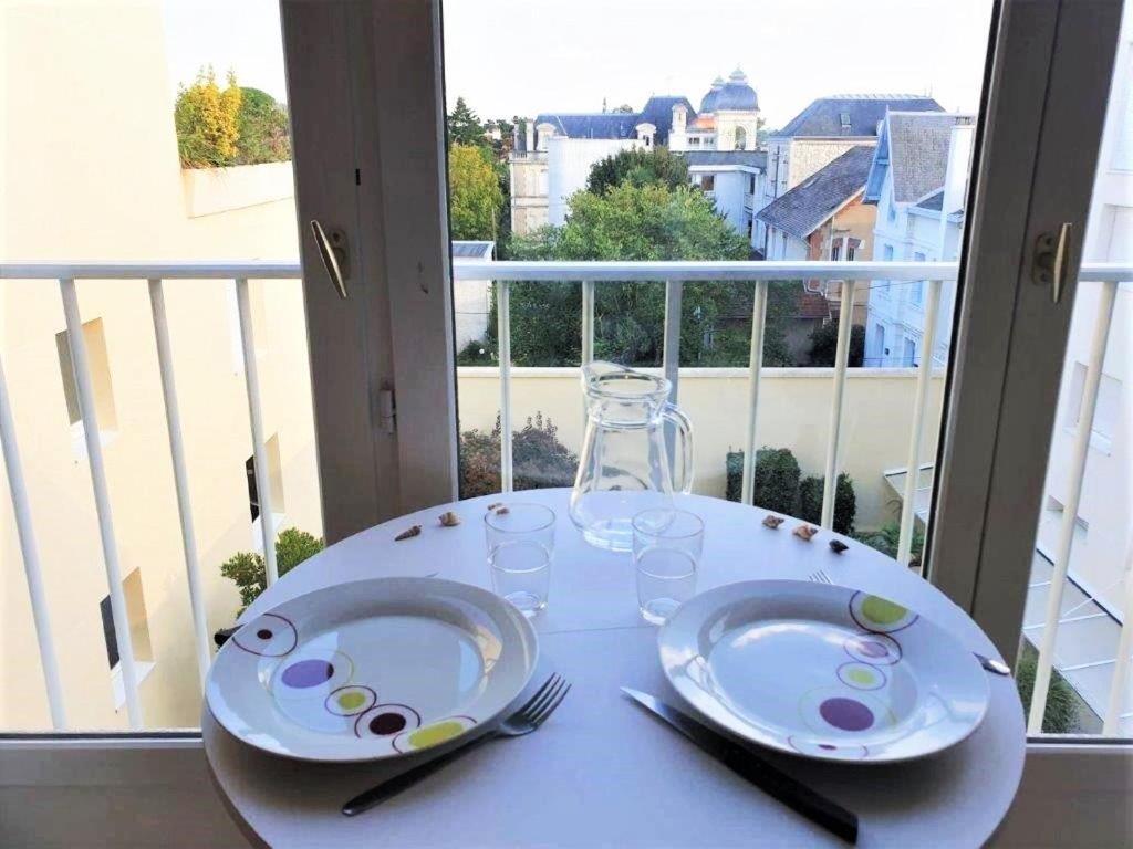 Royan - Studio Lumineux Au Calme - 30M De La Plage - Quartier Du Parc エクステリア 写真